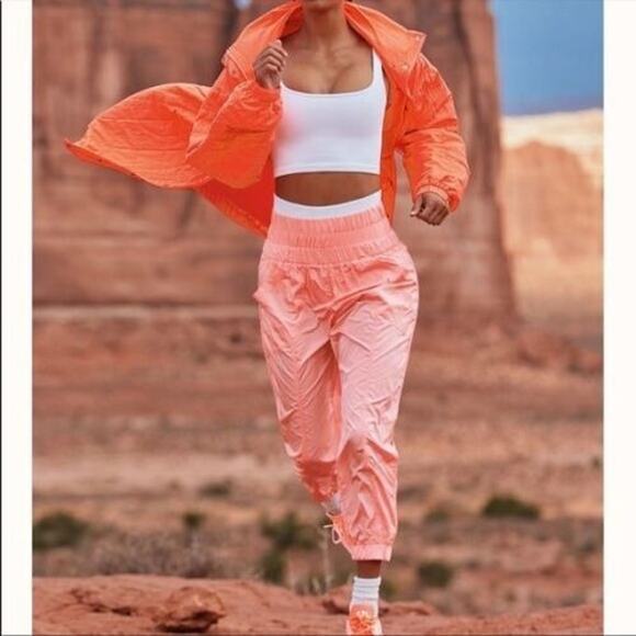 Free People Movement Pants Papaya Pink Swooshy The Way Home Jogger Parachute S - Picture 1 of 10